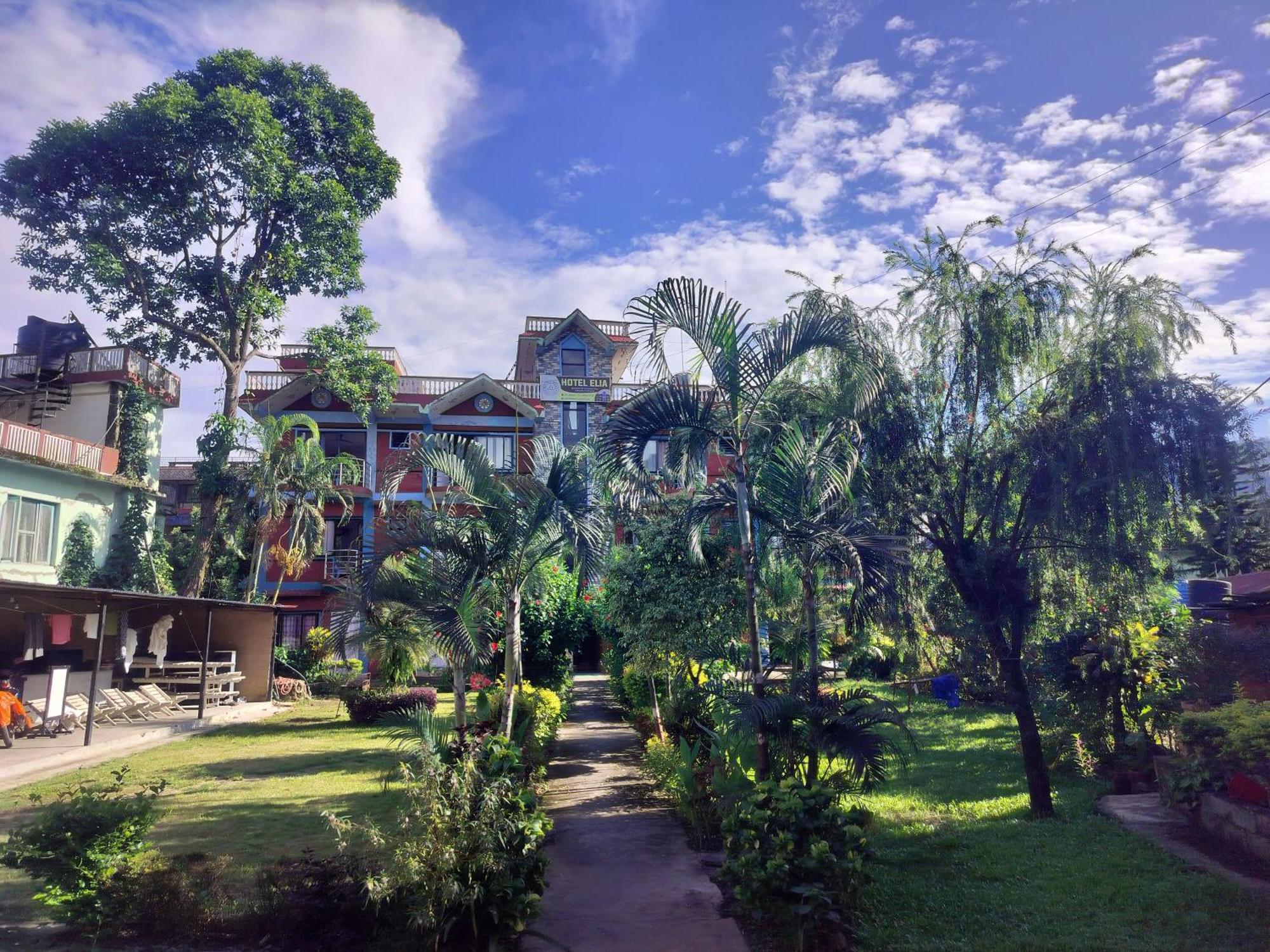 Hotel New Elia Pokhara Exterior foto
